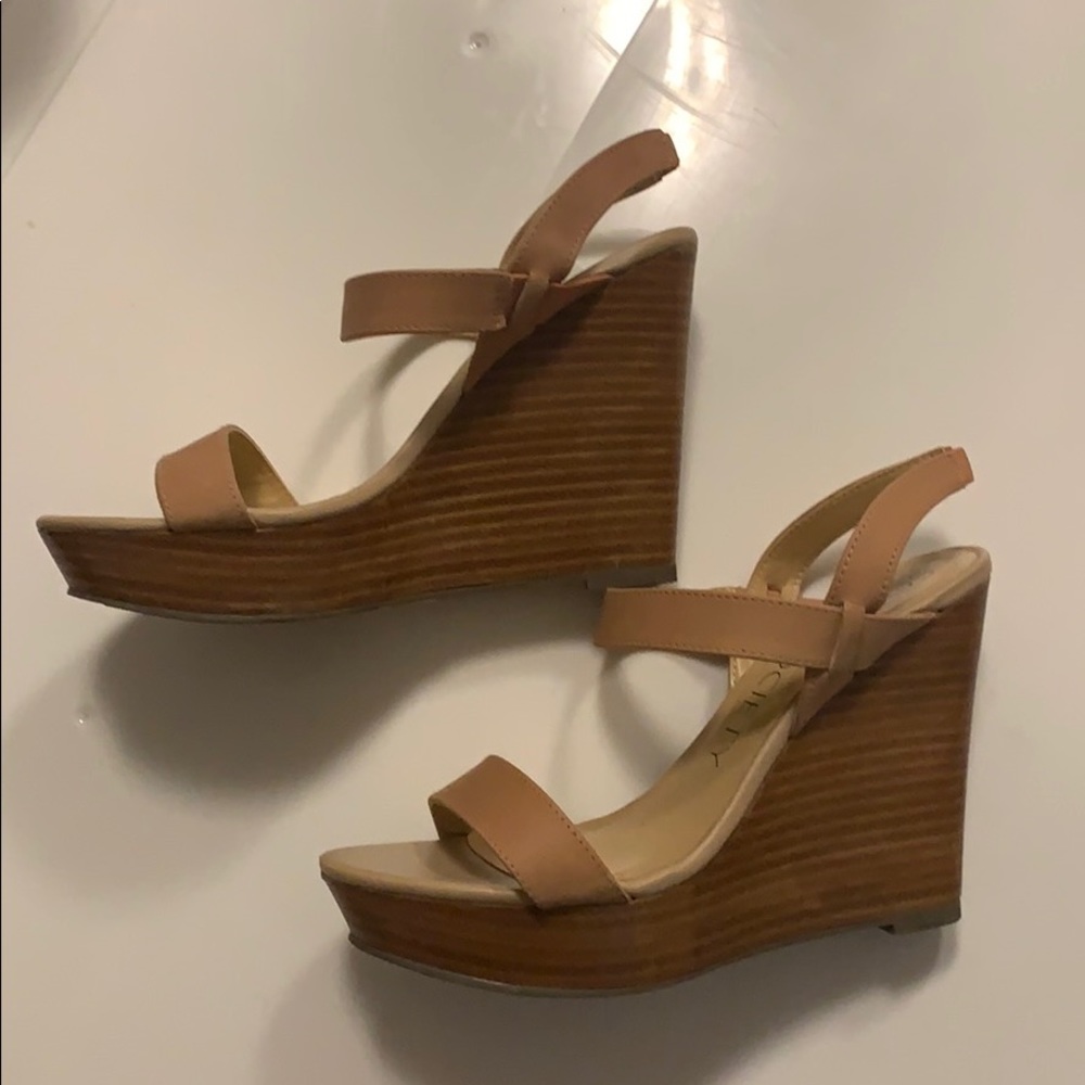 Sole Society Wedges size 7
